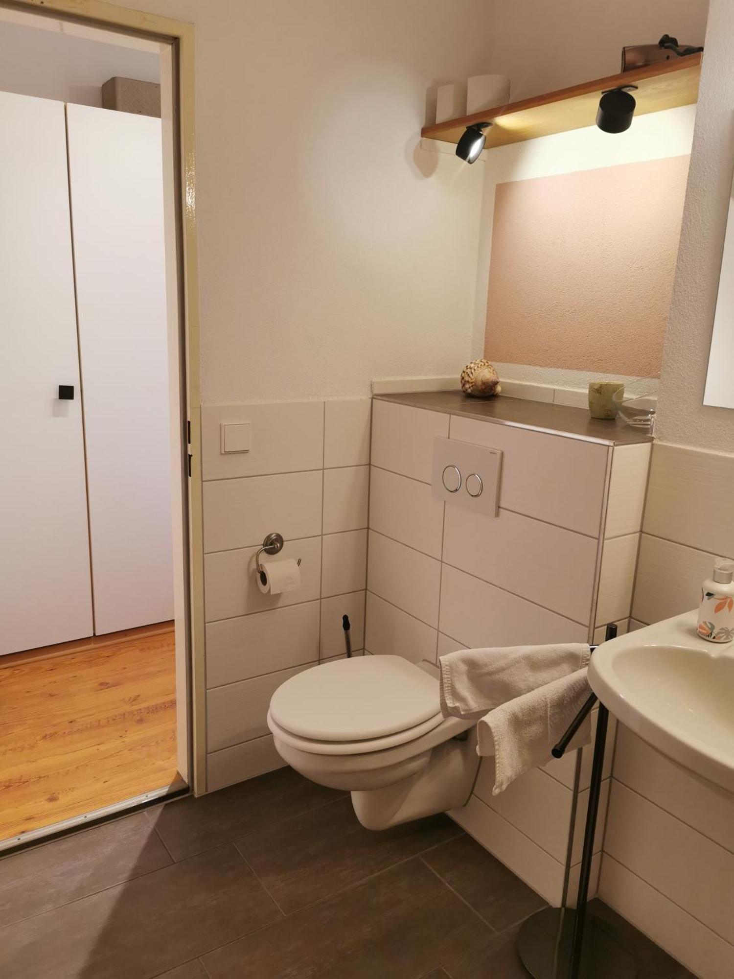 Gala In Apartment *